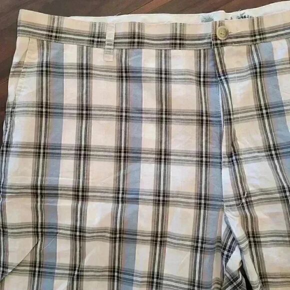Pronto Uomo Blue Men's White/Blue/Grey Plaid Cotton Shorts - Picture 3 of 8